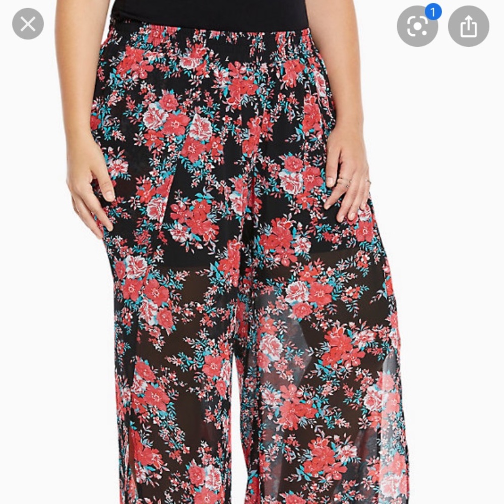 Torrid floral chiffon side slit wide pants EUC